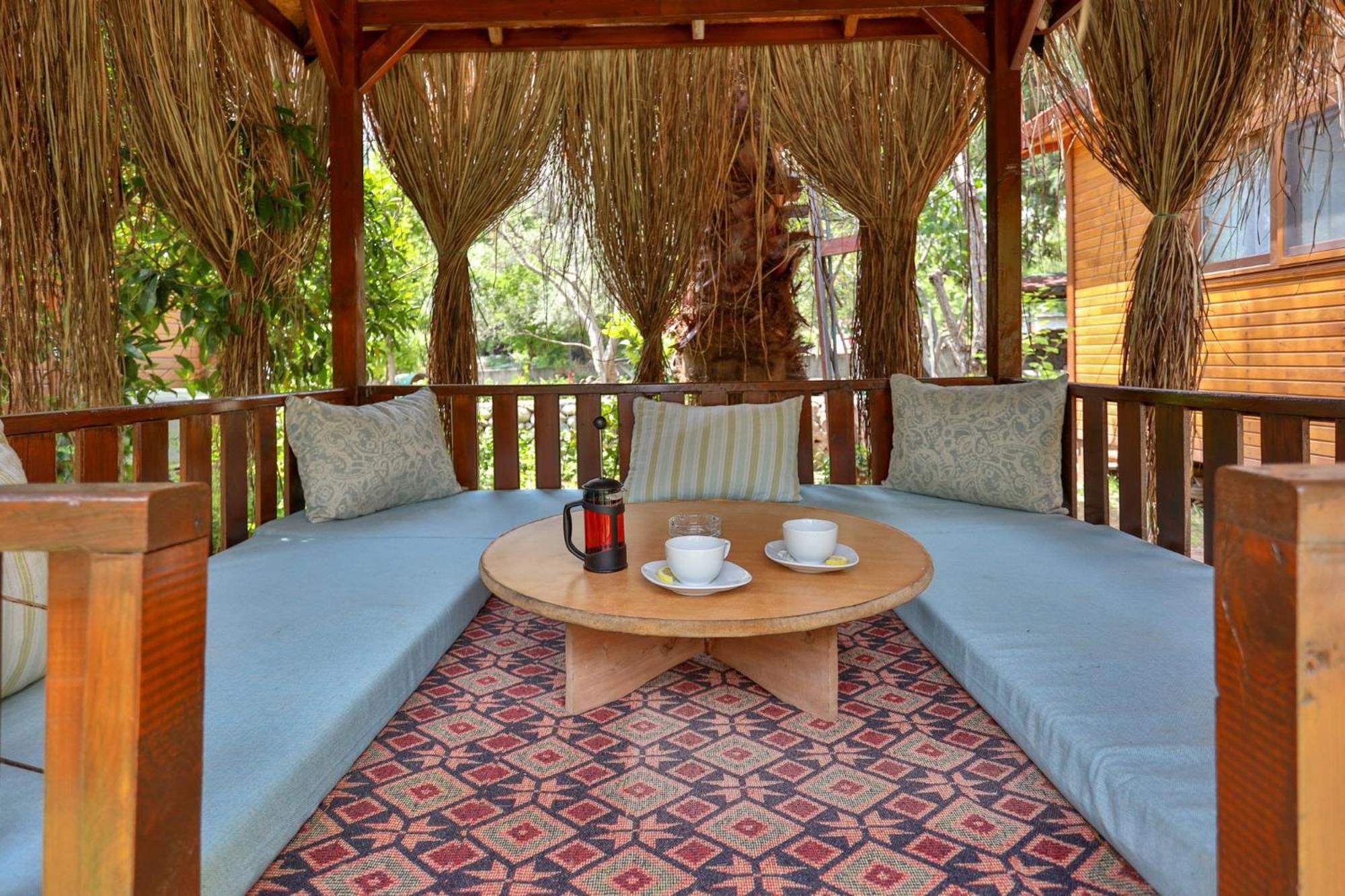 Simge Pension Чирали Екстер'єр фото
