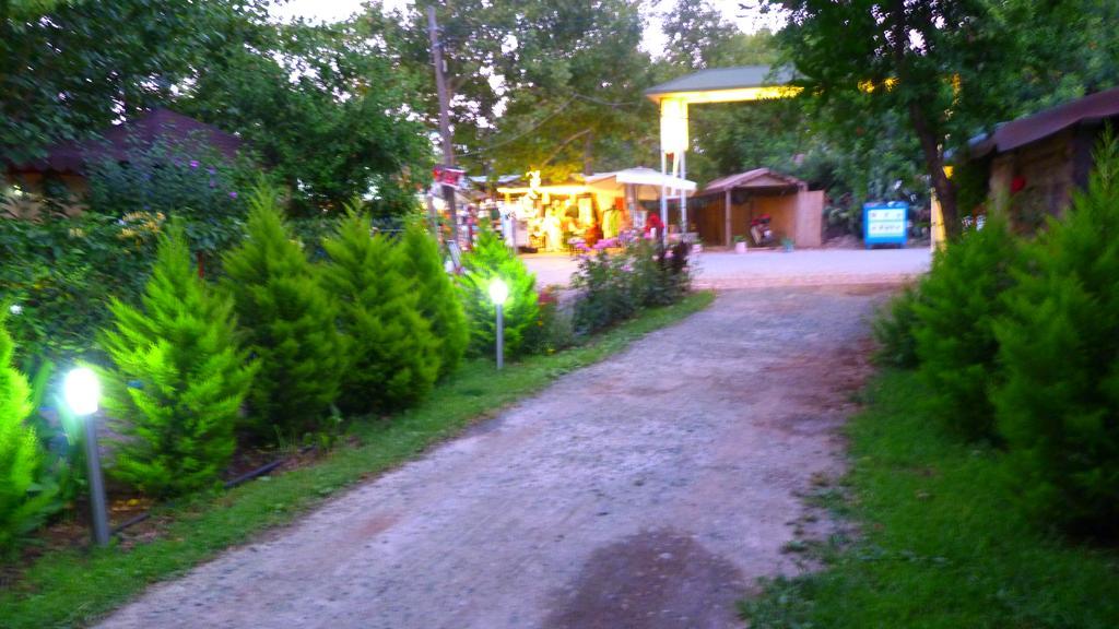 Simge Pension Чирали Екстер'єр фото