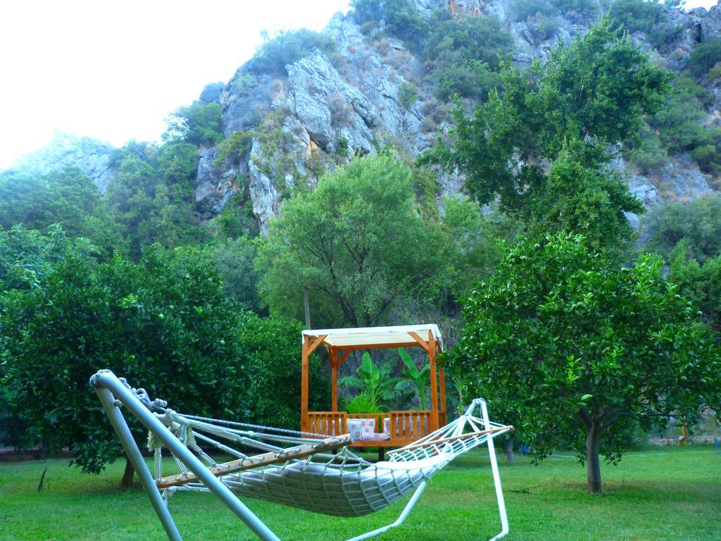 Simge Pension Чирали Екстер'єр фото